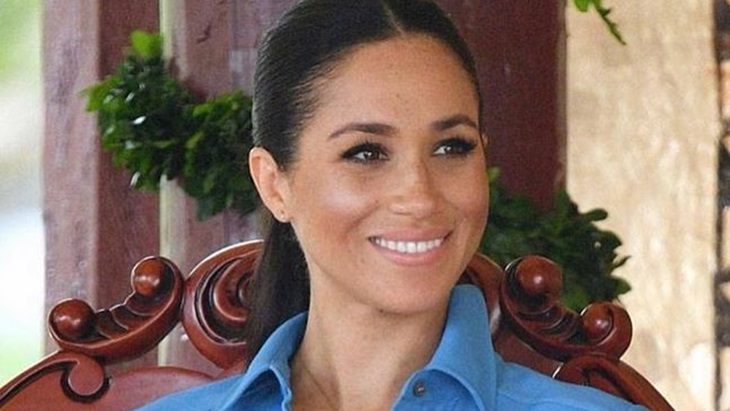 Benda Wajib yang Selalu Dibawa Meghan Markle saat Traveling