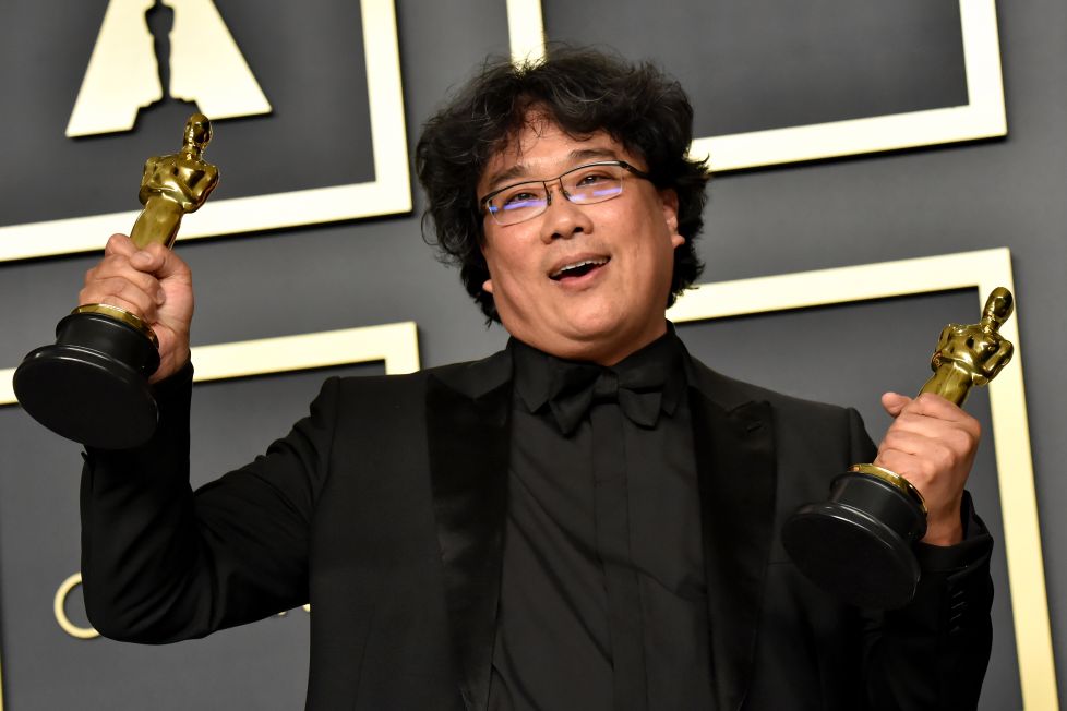 Bong Joon-ho berhasil membawa pulang empat piala Oscar 2020. (Foto: New York Post)