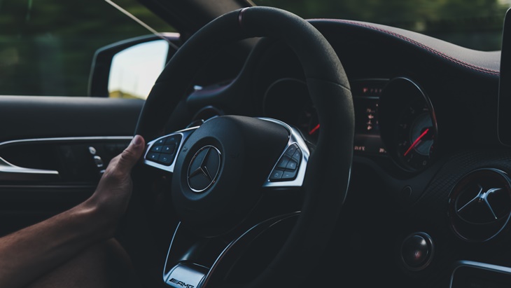 Kebiasaan Berkendara Tertentu Merusak EPS Mobil