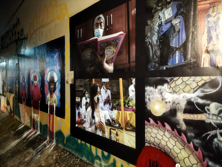 pameran foto meredah COVID-19