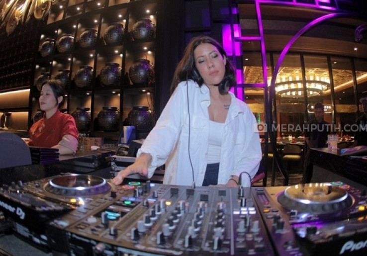 Kemeriahan Destination Unknown 2.0 Phase 2 di Empress China Bar JHL Solitare
