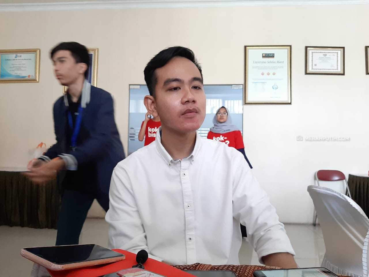 Aqiqah La Lembah Manah, Gibran Hanya Undang Keluarga Besar Jokowi dan Iriana