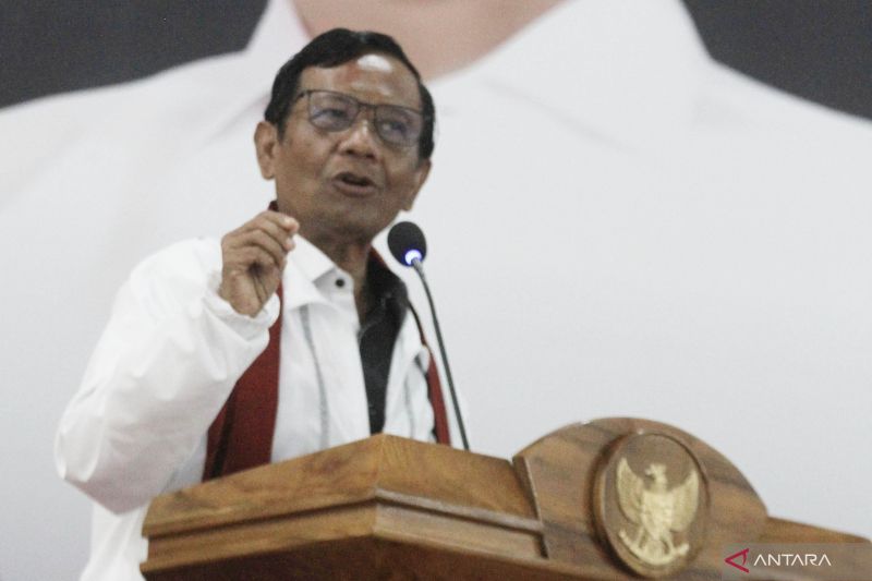 TKN Tantang Mahfud Tunjukan Bukti Rektor Diintimidasi