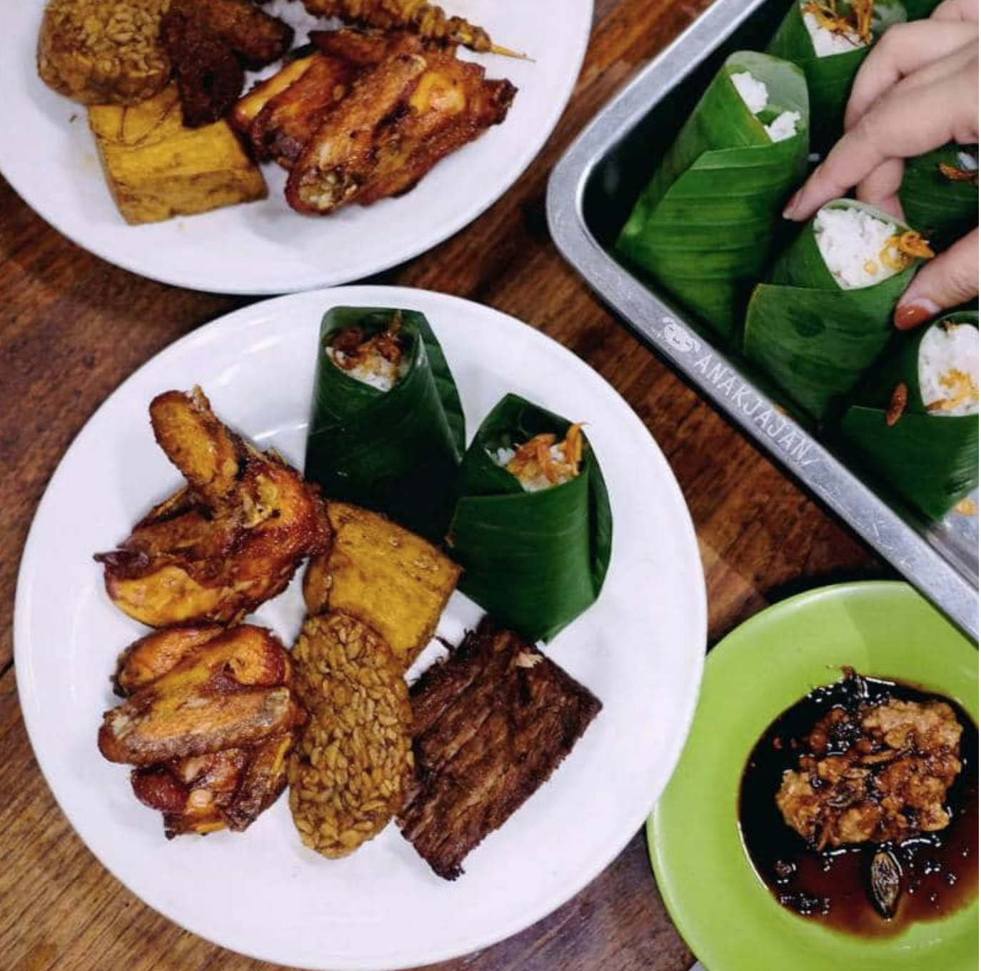 nasi uduk ayam goreng kebon kacang