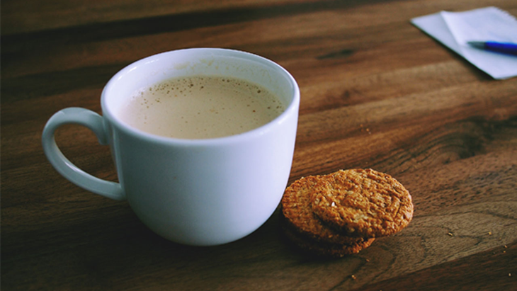 Waktu terbaik minum kopi salah satunya pukul 10 pagi. (istyle.id)