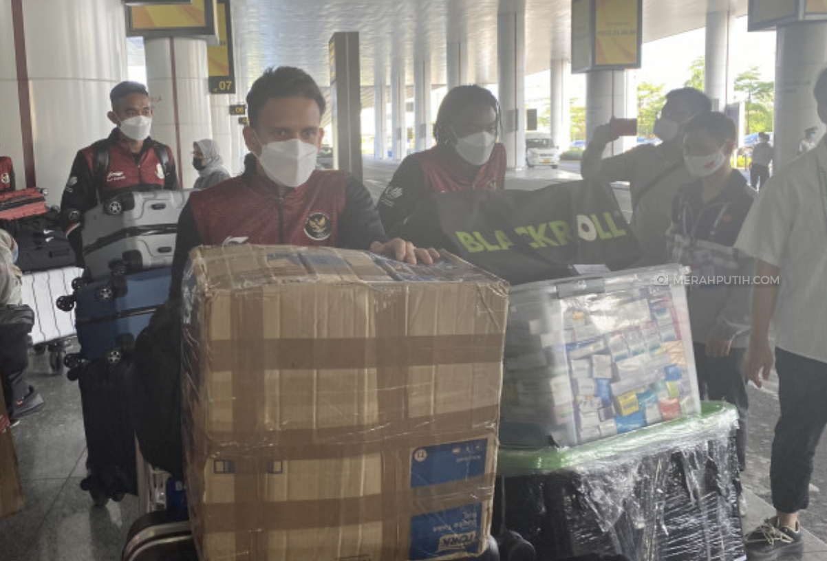 Tiba di Hanoi, Egy Maulana Vikri Diserbu Wartawan Vietnam