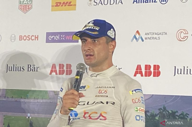 Mitch Evans Ungkap Kunci Sukses Juarai Formula E Jakarta