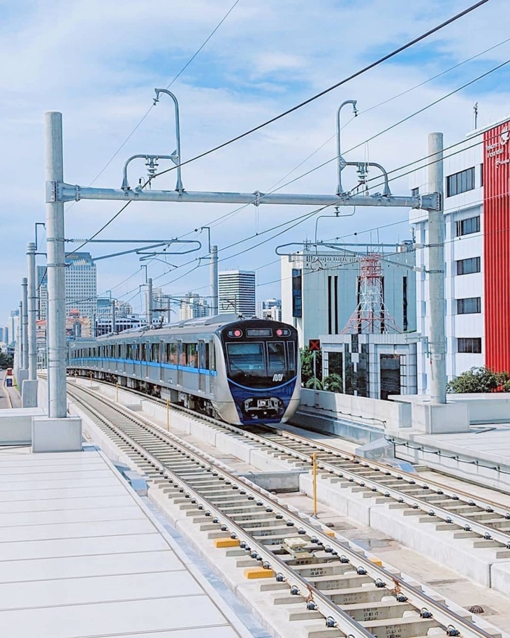Trivia1_ MRT jakarta seperti Di jepang_ foto by Instagram Ijoell