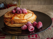 Isi Waktu Libur, Ajak Anak Masak Pancake