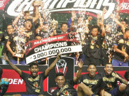 Jadi Pemain Terbaik Piala Presiden, Adam Alis Ajak Orangtua Naik Haji