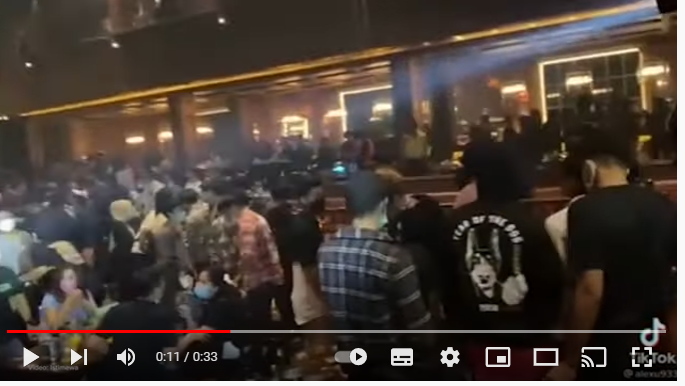 Langgar Prokes PPKM Level 3, Pol PP Tutup Kafe Holywings Kemang Selama 3 Hari