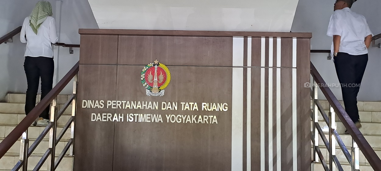 Kejati Geledah Kantor Dispertaru DIY Terkait Penyalahgunaan Tanah Kas Desa