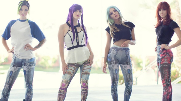 10 Perpaduan 'Outfit' Kece yang Terinspirasi Karakter dalam Video Game
