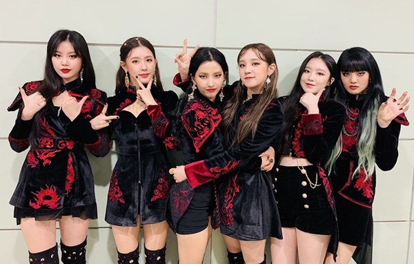 (G)-IDLE