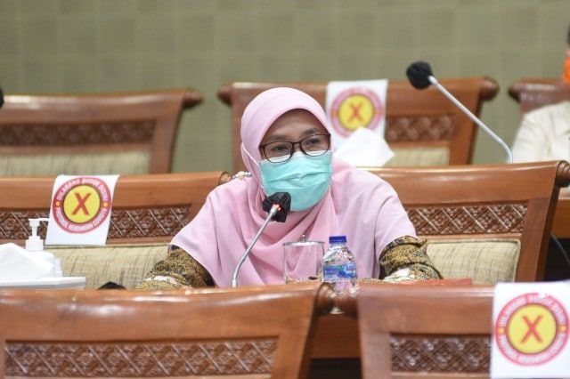 Varian Mu Ancam Warga, DPR Desak Pemerintah Beri Vaksin Booster untuk Lansia dan Komorbid