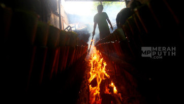 Mengintip Pembuatan Lamang Tapai Kuliner Tradisional Minangkabau Santapan Khas Puasa Ramadan