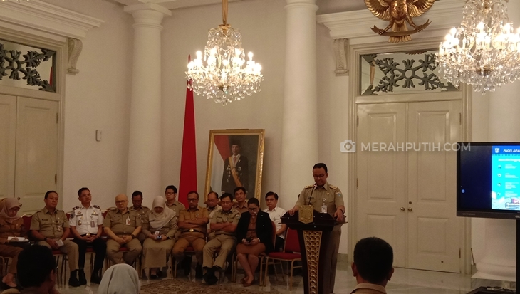 Gubernur DKI Anies Baswedan saat jumpa pers 2 Tahun Kepemimpinan Anies Baswedan, Selasa (15/10). (Foto: MP/Asropih)