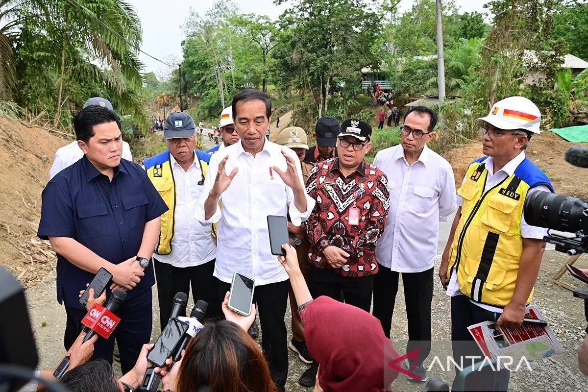 Jokowi soal TikTok Shop: Aturan Sedang Dirancang