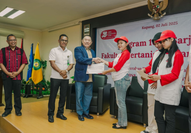 100 Mahasiswa di NTT Dapat Beasiswa, Jerry Hermawan Lo Hampir Tuntaskan Cetak 1.000 Sarjana Pertanian