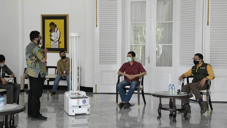 RS Rujukan COVID-19 Akan Gunakan Robot Disinfeksi Ultraviolet