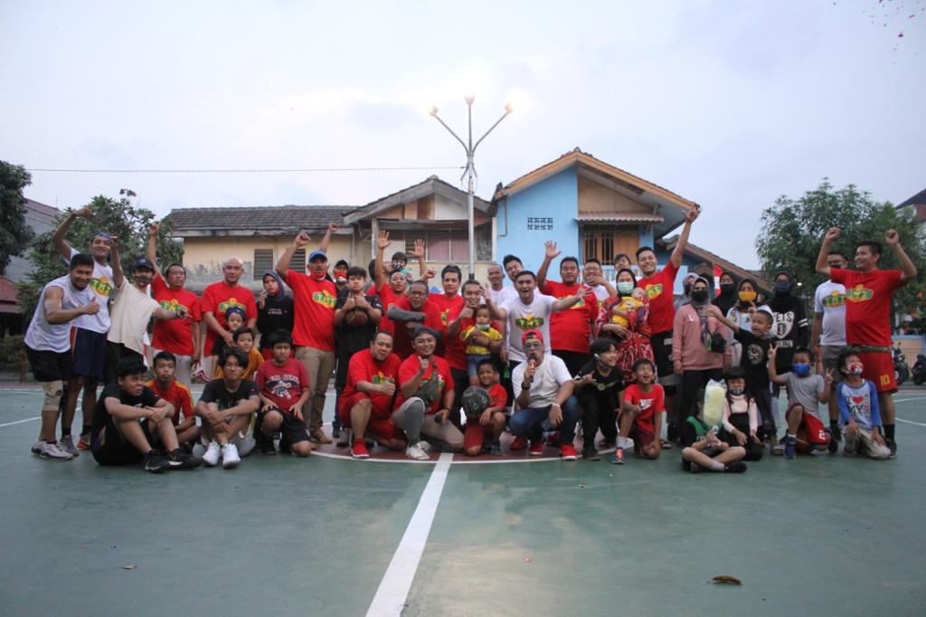 Rizky Effendi Melatih Bibit Pebasket dari Kampung