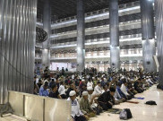 MUI DKI Perbolehkan Salat Jumat Digelar Dua Gelombang