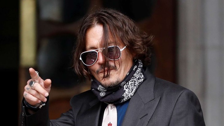 Johnny Depp Dipaksa Keluar dari Sekuel Fantastic Beasts