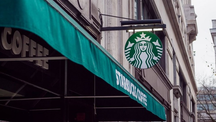 Rugi USD3,2 Miliar, Starbucks Akan Tutup 400 Gerai