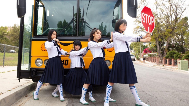 ATARASHII GAKKO! Bawa Nuansa Hyperpop dalam 'The Edge'