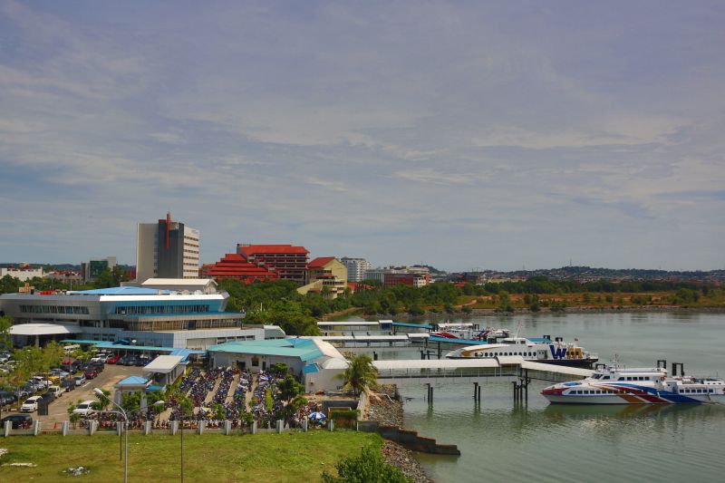 Pelabuhan Batam Centre. (batamports.com)