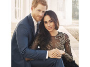 Setelah Rilis Foto Pertunangan, Pangeran Harry dan Meghan Markle Bagikan Satu Foto Ekstra untuk Berterima Kasih