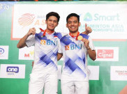 Jokowi Beri Selamat pada Pramudya/Yeremia Juara Badminton Asia Championship 2022