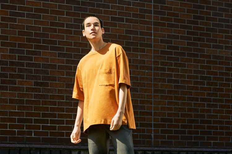 Kaos oversized. (Foto: Uniqlo)