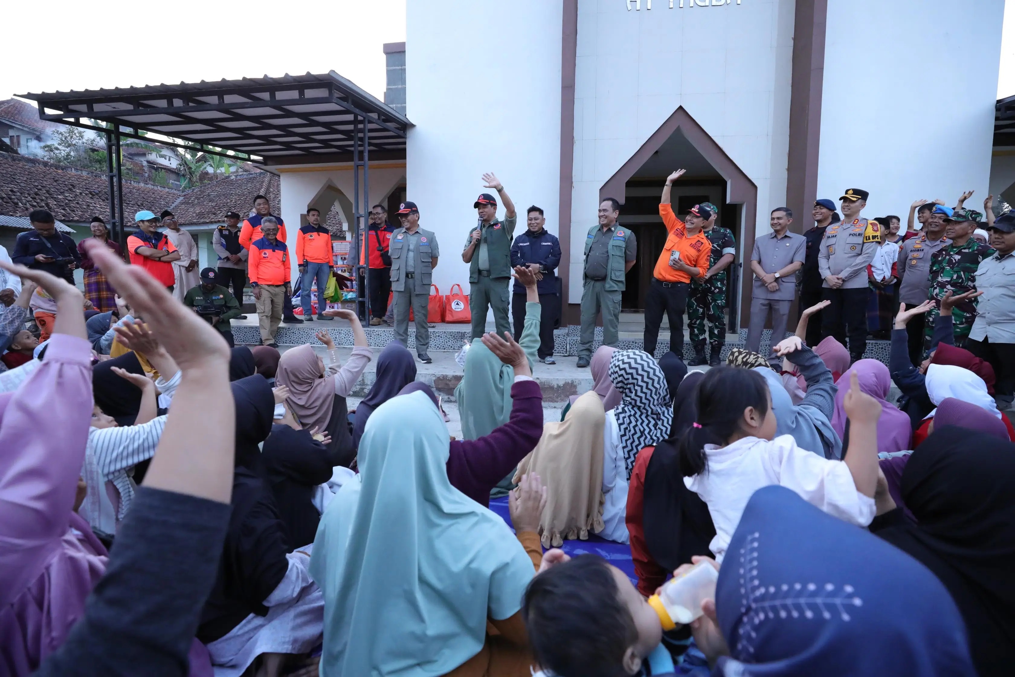 Pemerintah Siapkan Bantuan Rp 500 Ribu per Bulan untuk Korban Gempa Bandung-Garut
