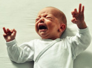 Jangan Panik! Ini Alasan Kenapa Kepala Bayi Sering Berkeringat