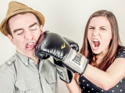 Tanda-Tanda Si Dia Sedang Berbohong