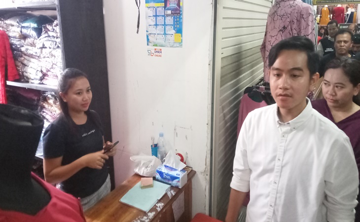 Gibran tanggapi hasil survei Indo Barometer terkait penolakan warga Solo terhadap dirinya yang maju di Pilwalkot Solo