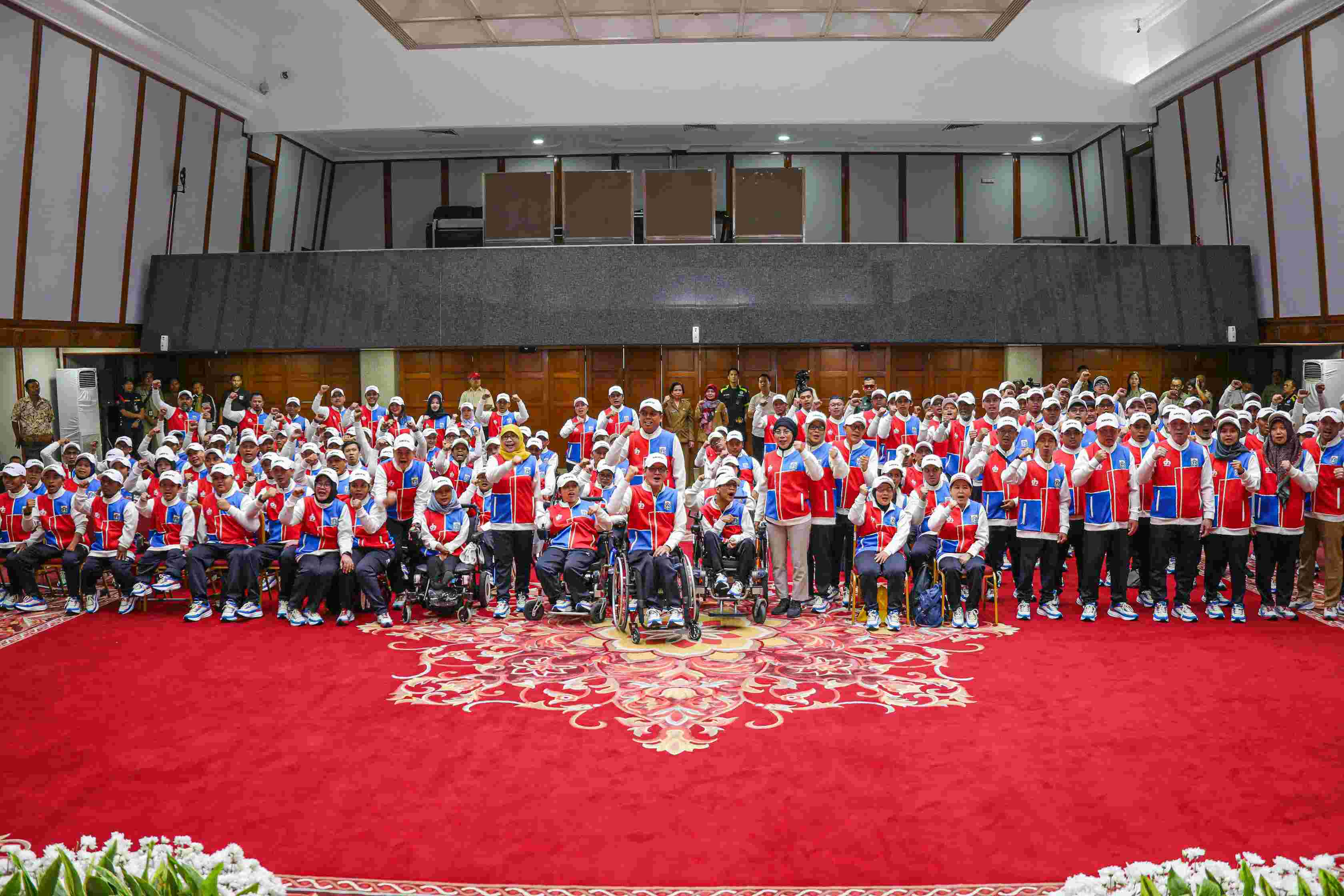 Pemprov DKI Lepas 100 Kontingen ke PEPARNAS XVII, Targetkan 5 Besar