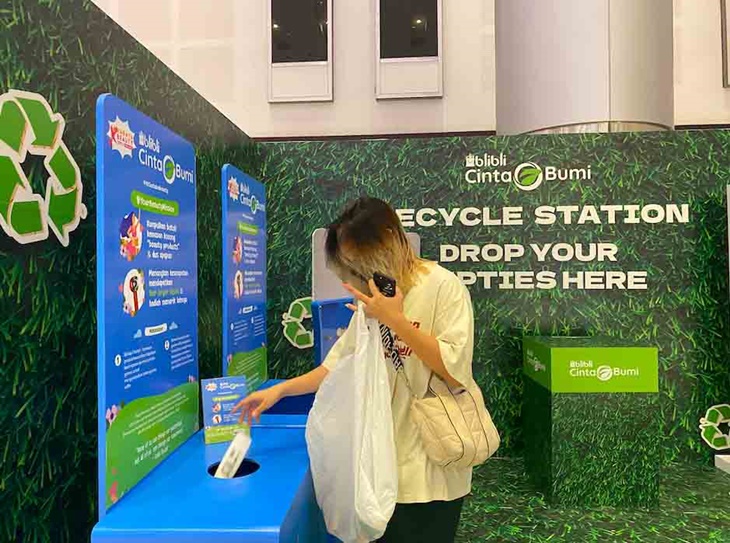Yuk, Tukar Barang Bekas Kosmetik untuk Rawat Bumi