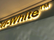 Viral! Antrean Membludak di Gerai Off-White Jakarta Gara-gara Sneakers Kolaborasi Ini