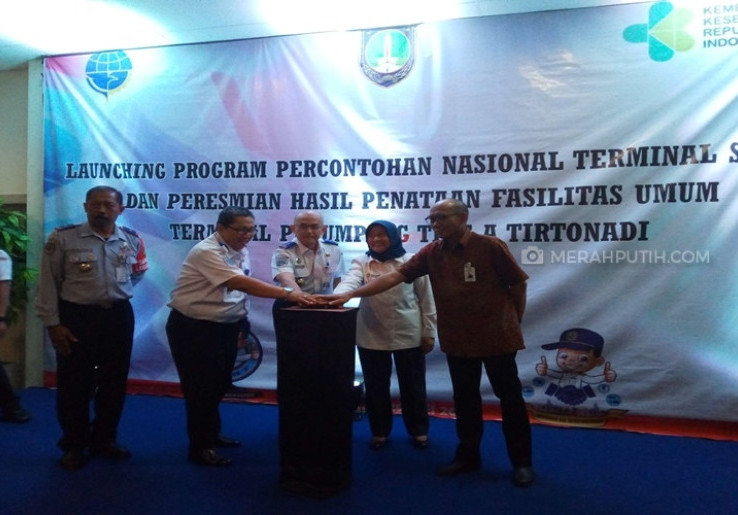 Kemenkes dan Kemenhub Kukuhkan Terminal Tirtonadi Sebagai Terminal Sehat Pertama di Indonesia