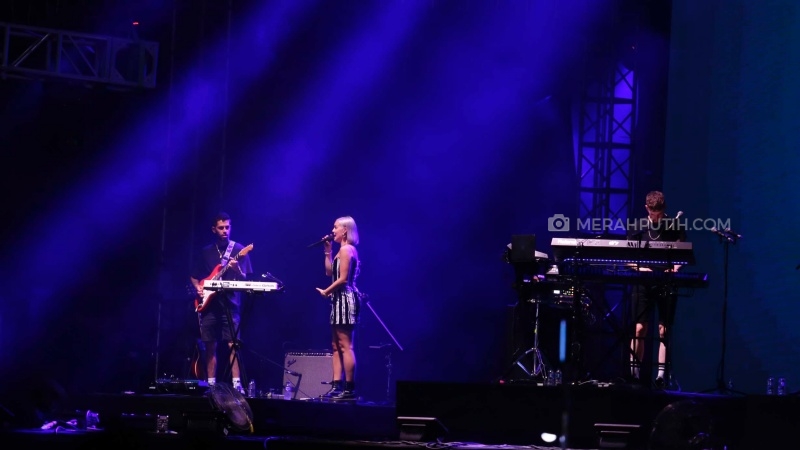 Anne-Marie di We The Fest 2019