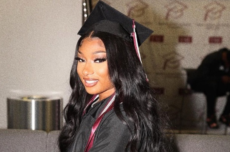 Megan Thee Stallion Lulus dari Texas Southern University