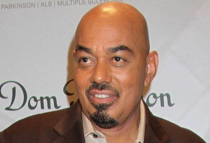 Penyanyi James Ingram Meninggal Dunia
