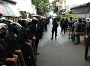 TNI-Polri Geruduk Markas FPI, Tujuh Orang Dibawa ke Polda Metro