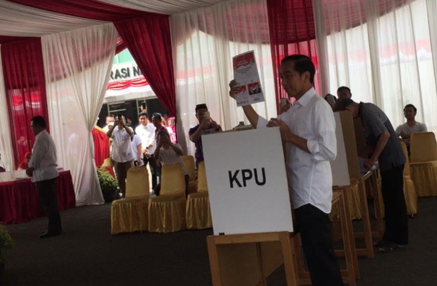 Jokowi-Ma'ruf Amin Unggul di 6 Lembaga Survei
