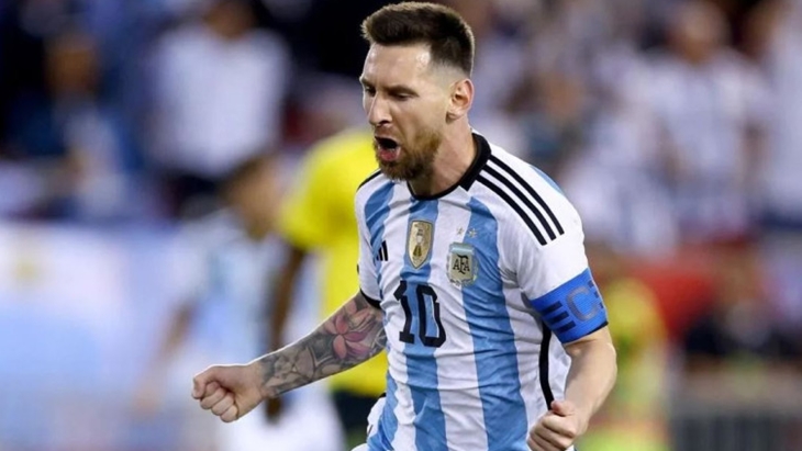 Messi Bisa Pecahkan 2 Rekor Maradona di Piala Dunia 2022
