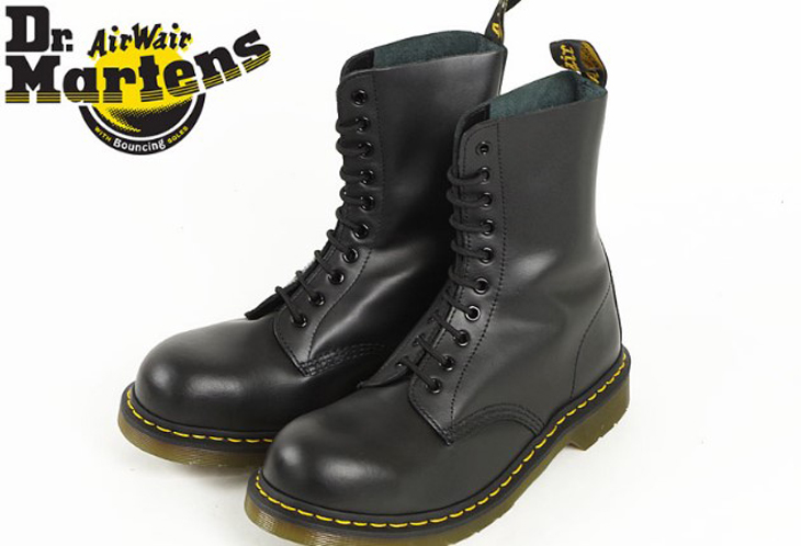 dr martens combat boot