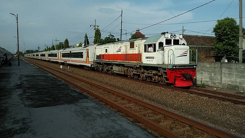Rayakan HUT ke-75, PT KAI Beri Diskon Tiket Kereta 25 Persen