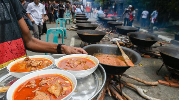 Biji Ganja dalam Gulai Beulangong